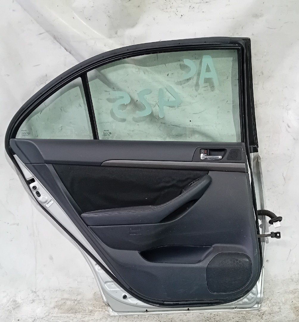 Porte arrière gauche TOYOTA Avensis Sedan (_T22_) Imagem-1