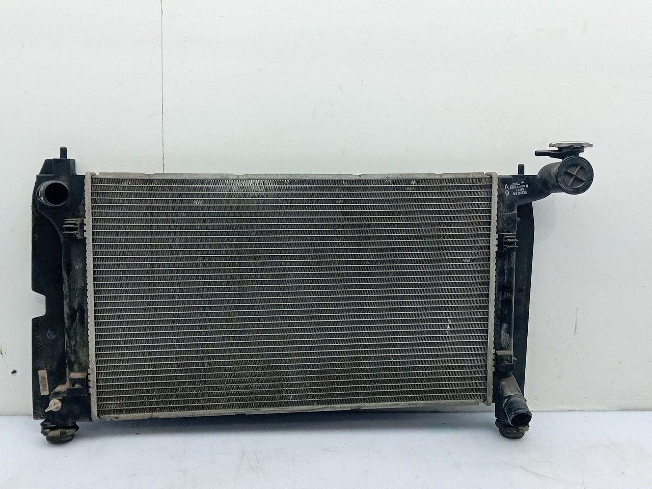 Water radiator TOYOTA Avensis Sedan (_T22_) Imagem-1