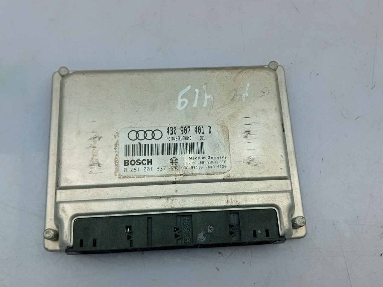 Centralina motor / ECU AUDI A6 Avant (4B5, C5) Imagem-1