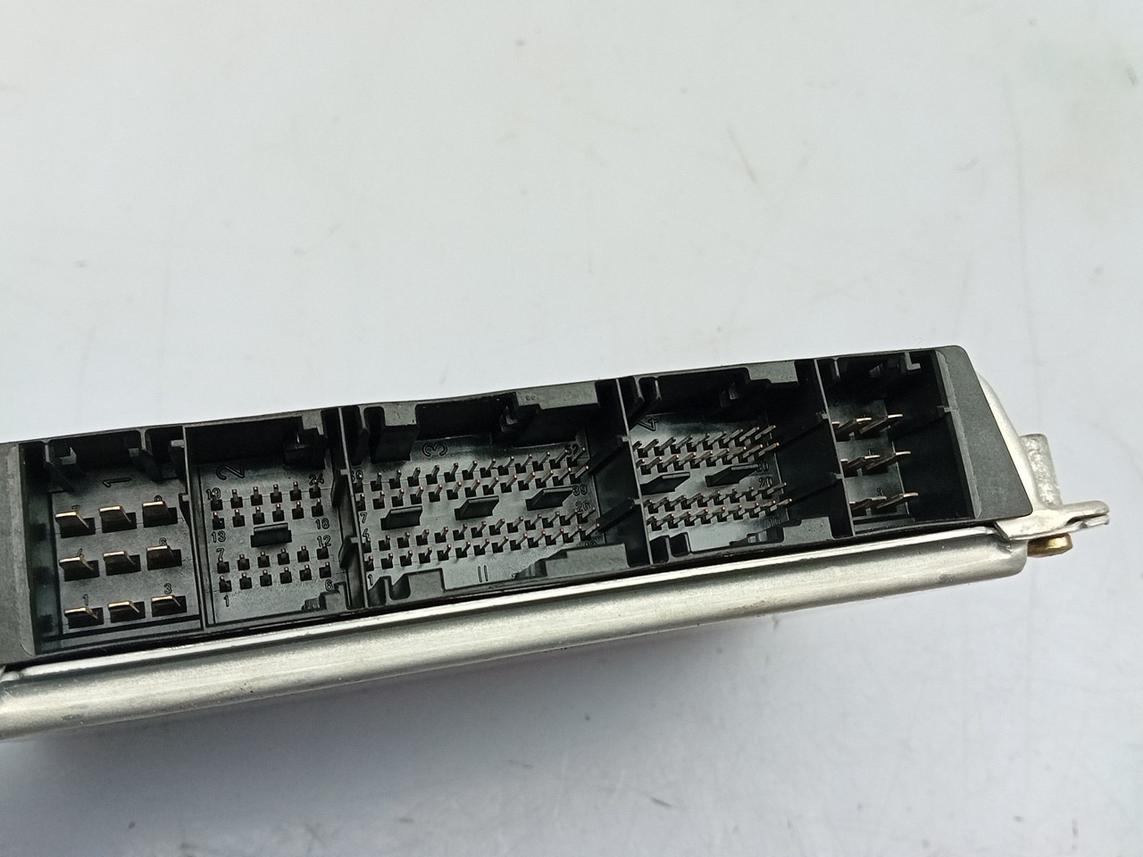 Centralina motor / ECU AUDI A6 Avant (4B5, C5) Imagem-2