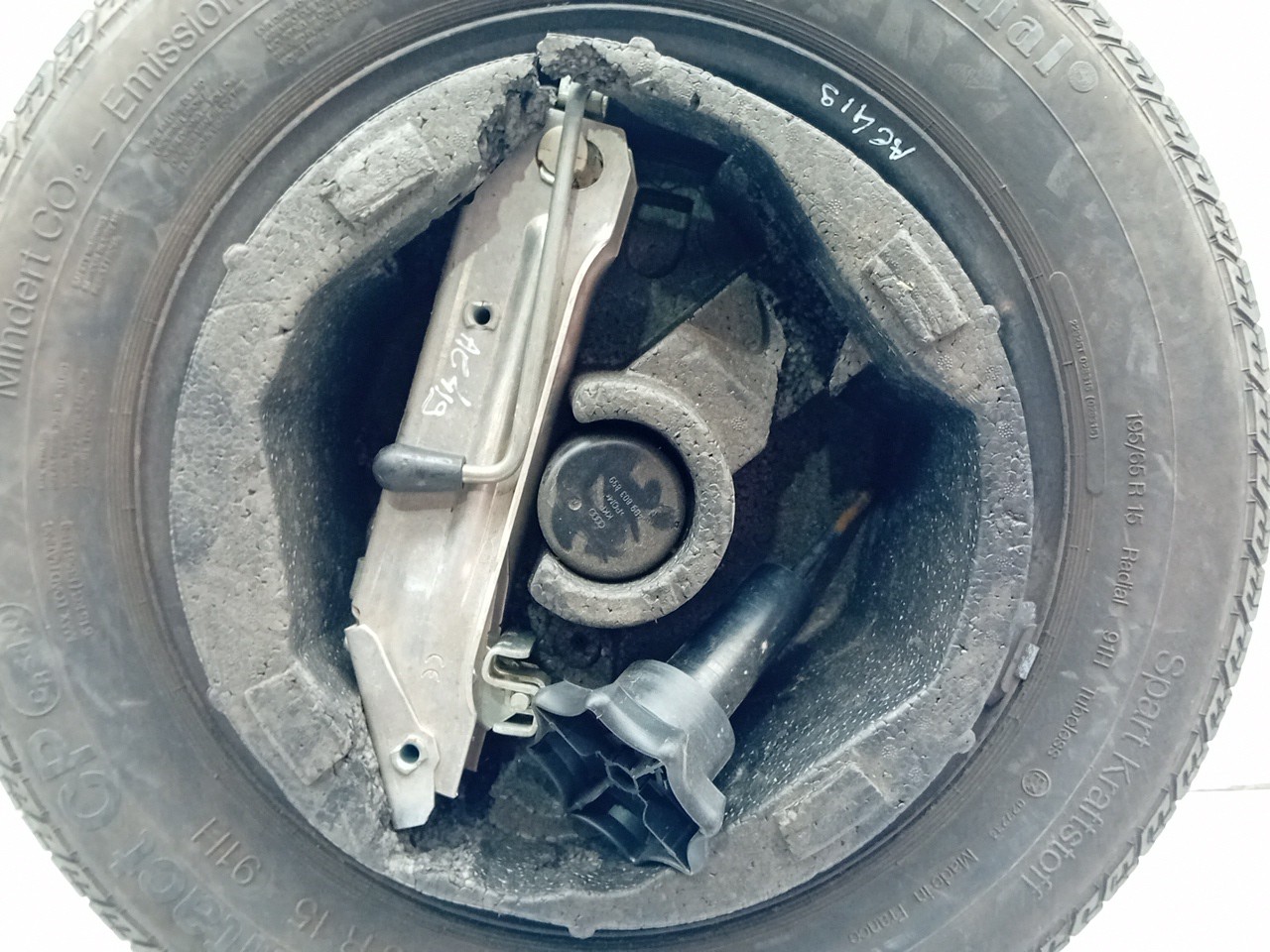 Kit de roue de secours AUDI A6 Avant (4B5, C5) Imagem-1