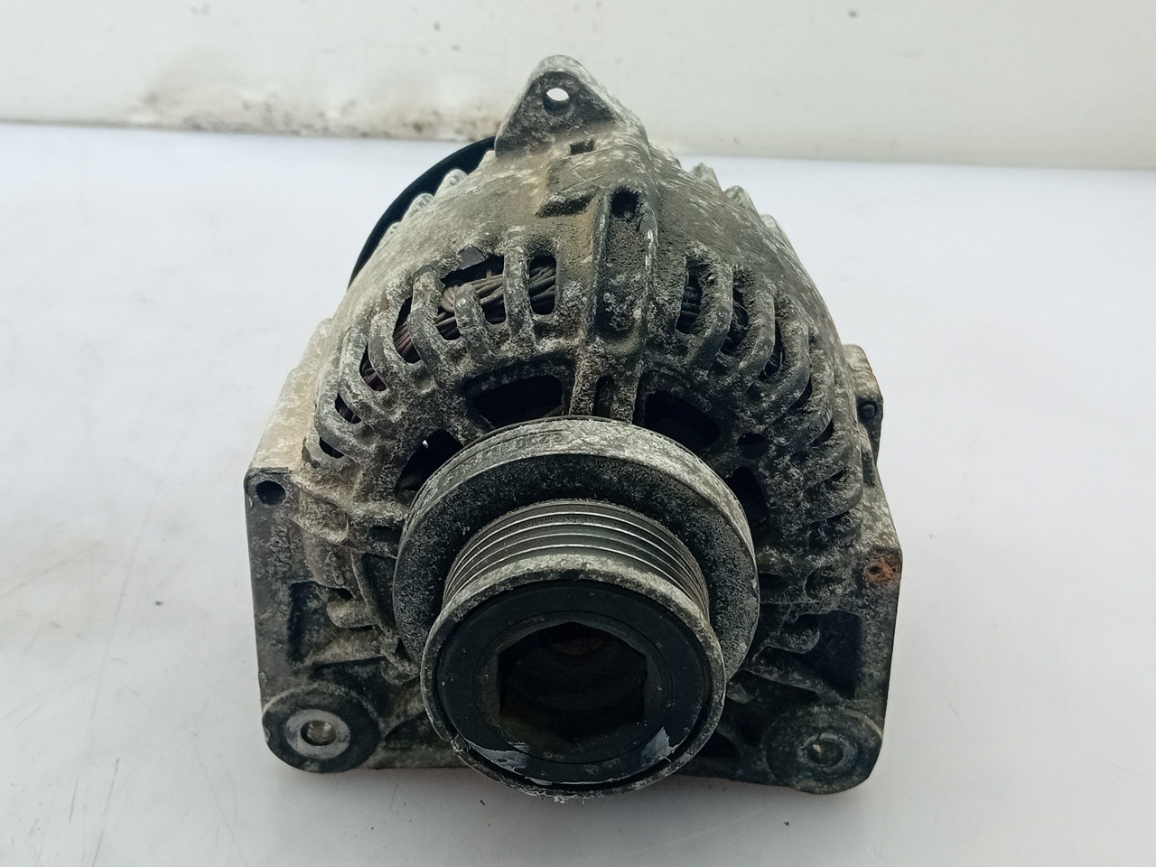 Alternador RENAULT Clio II (BB0/1/2_, CB0/1/2_) Imagem-1