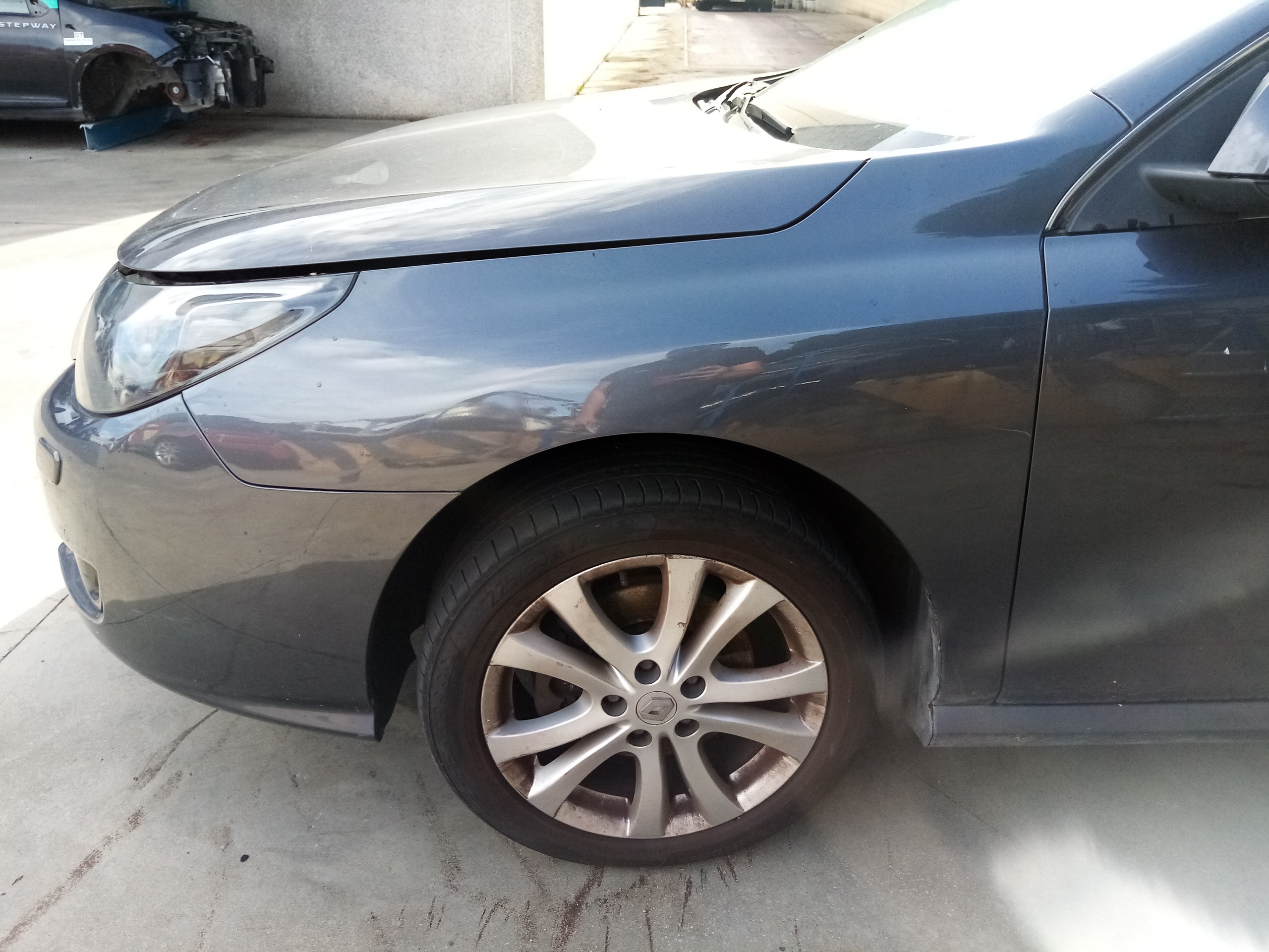 Face avant complète RENAULT Latitude (L70_) Imagem-2