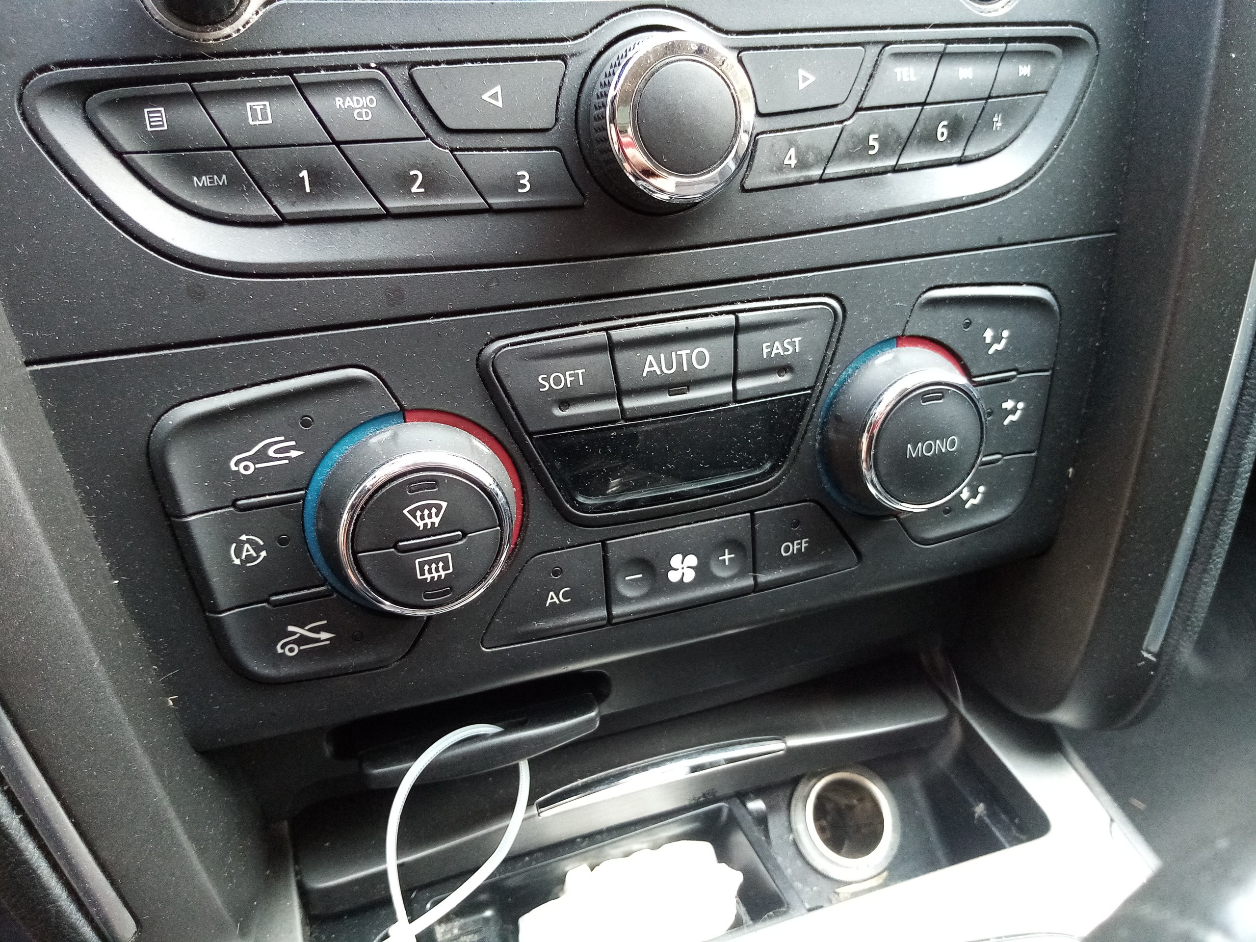 Bouton / interrupteur climatisation
