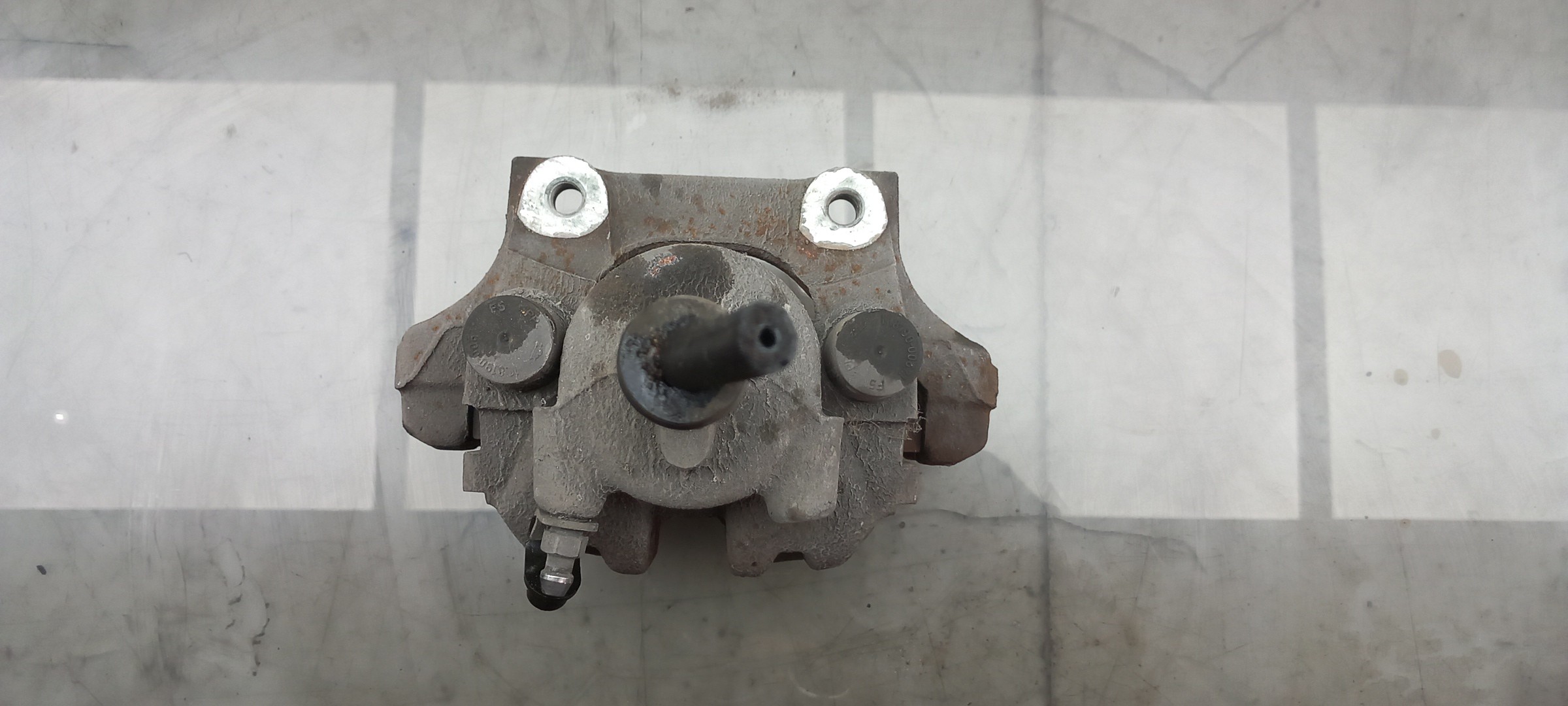 Pinza de freno Trasero Derecho BMW 1 (E81) Imagem-1
