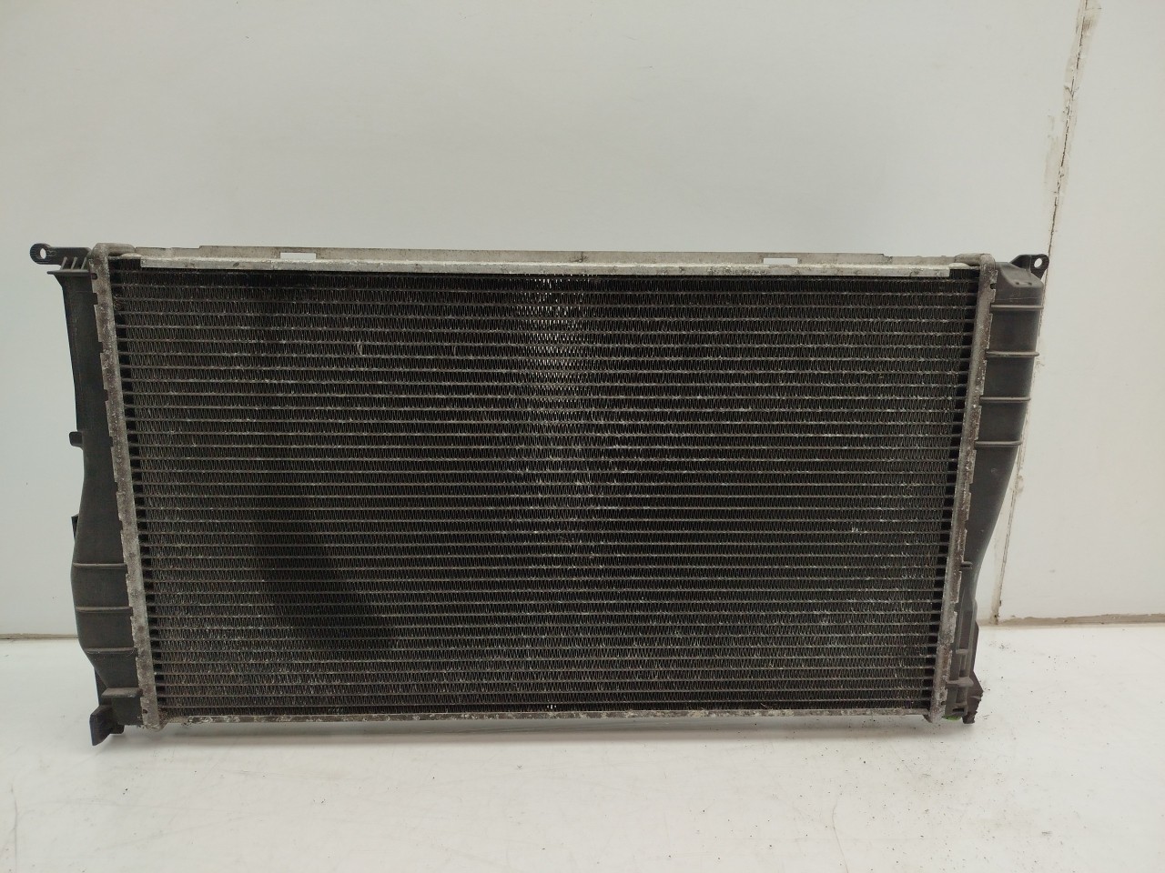 Water radiator BMW 1 (E81) Imagem-1