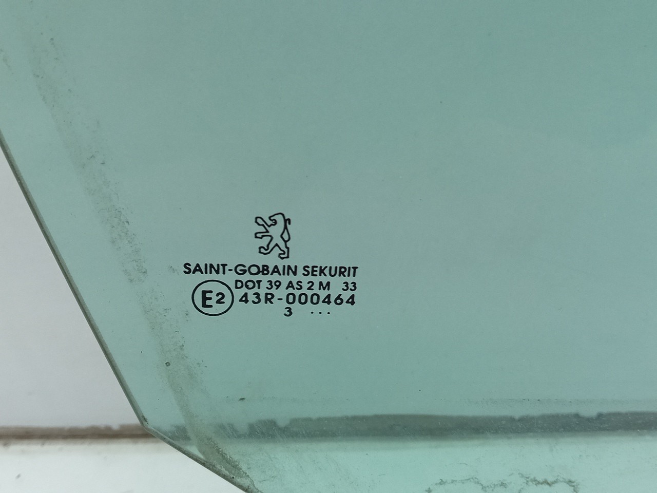 Vidro porta frente direita PEUGEOT 206 SW (2E/K) Imagem-1