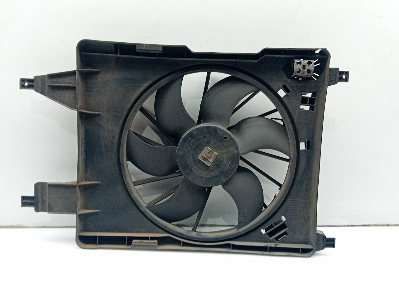 Cooling fan RENAULT Grand Scénic II (JM0/1_) Imagem-3