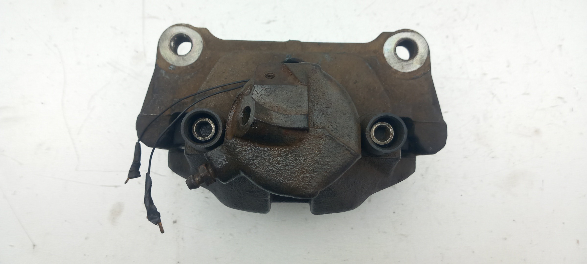 Étrier de frein avant gauche AUDI A4 (8E2, B6) Imagem-1