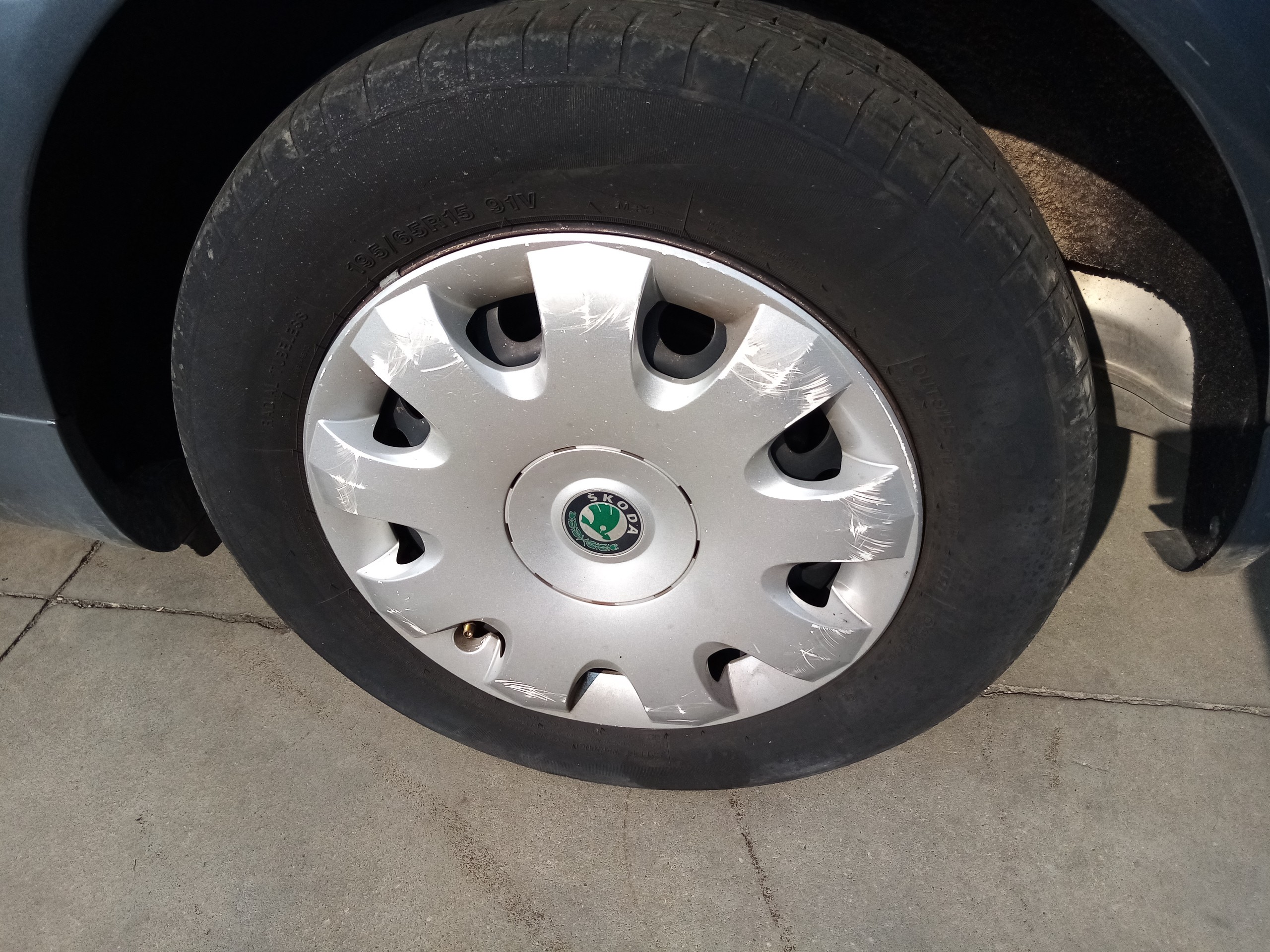 Left front Rim AUDI A4 (8E2, B6) Imagem-1