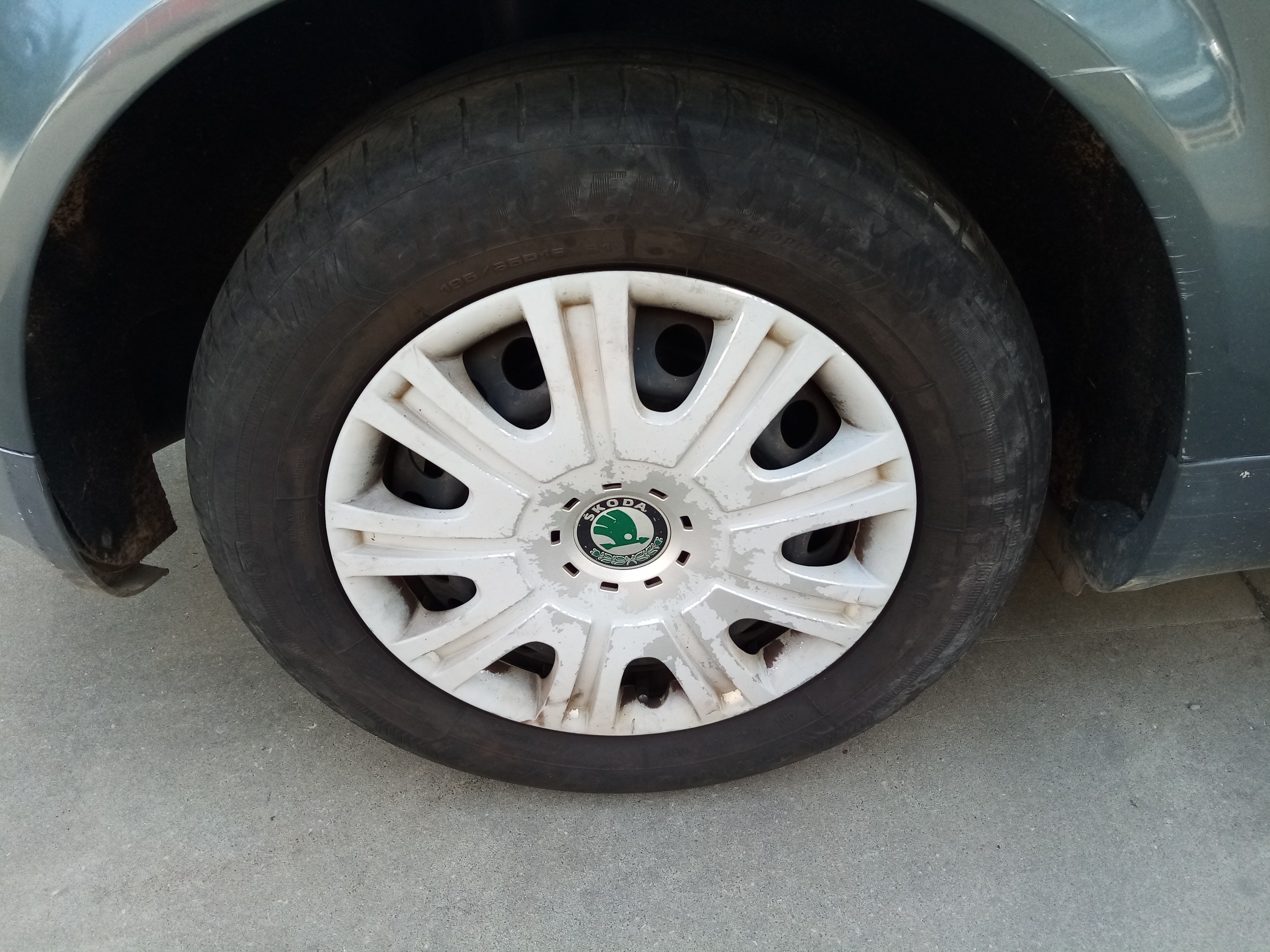 Left front Rim AUDI A4 (8E2, B6) Imagem-2