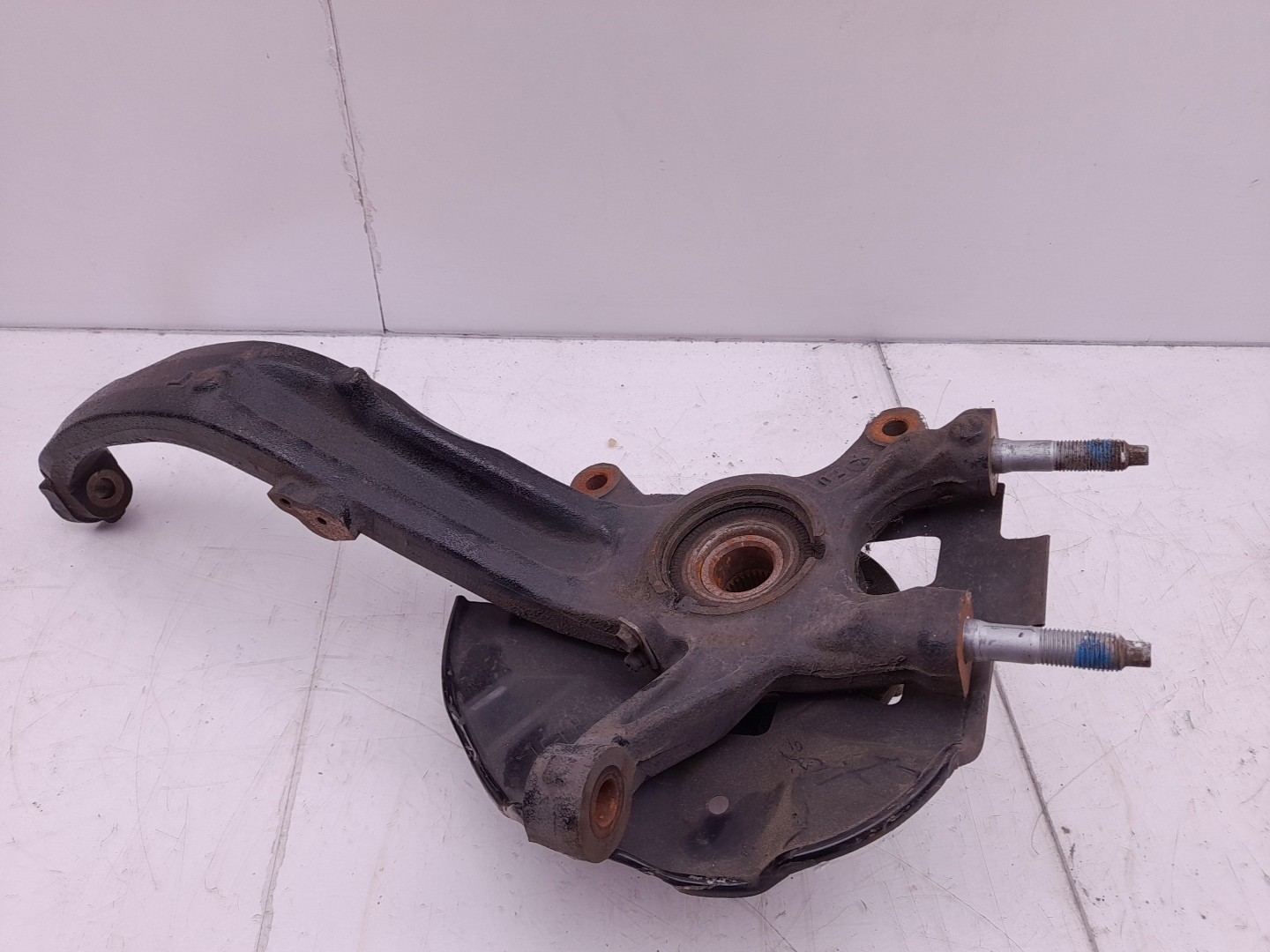 Left front steering knuckle MAZDA 6 Hatchback (GH) Imagem-2