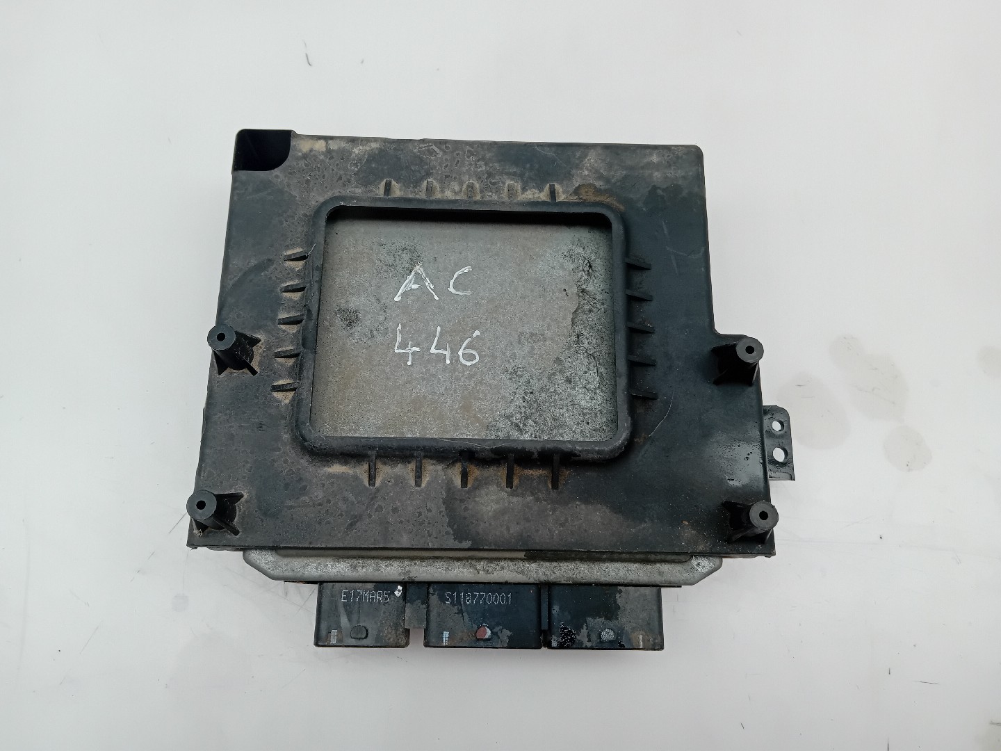 Centralina motor / ECU CITROËN C5 II (RC_) Imagem-1