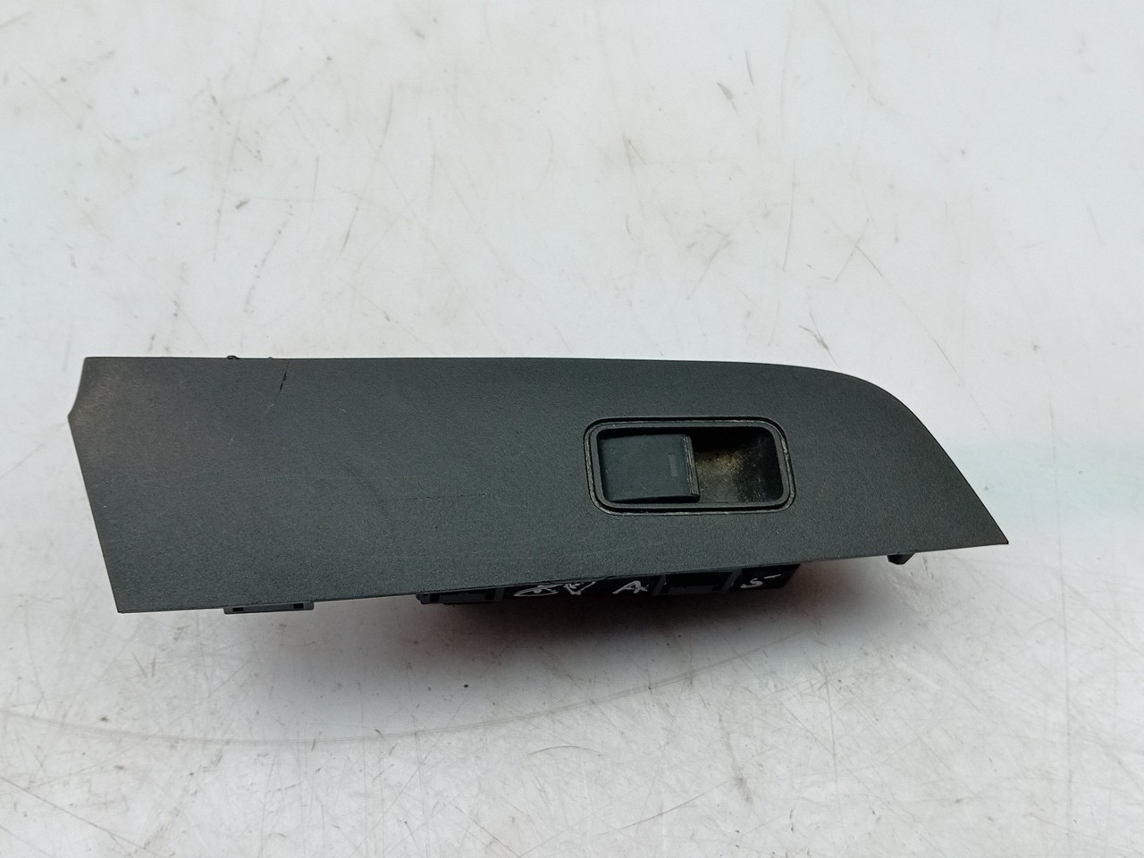 Left Front window control