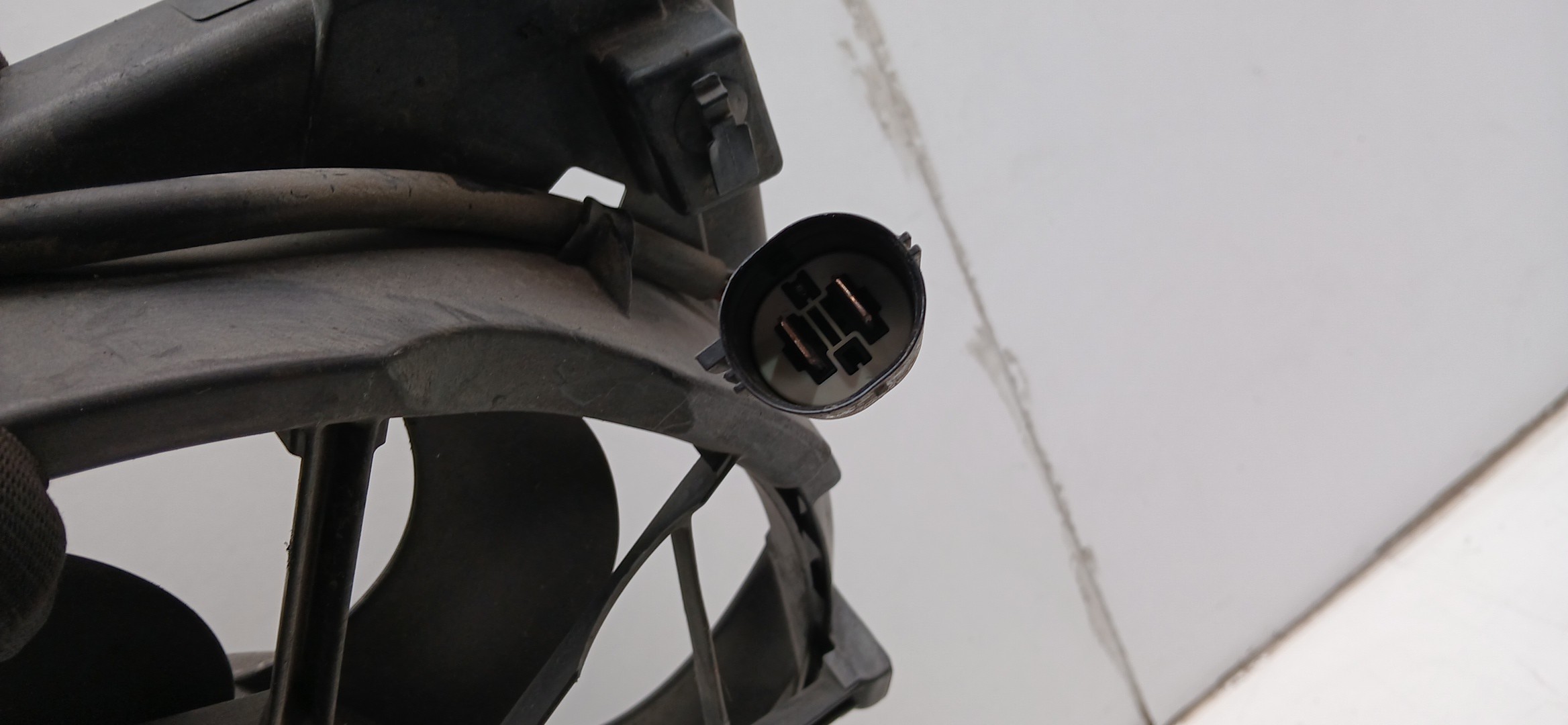 Ventilateur radiateur FORD Focus C-Max (DM2) Imagem-2