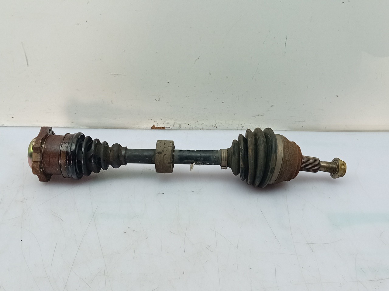 Transmission avant gauche