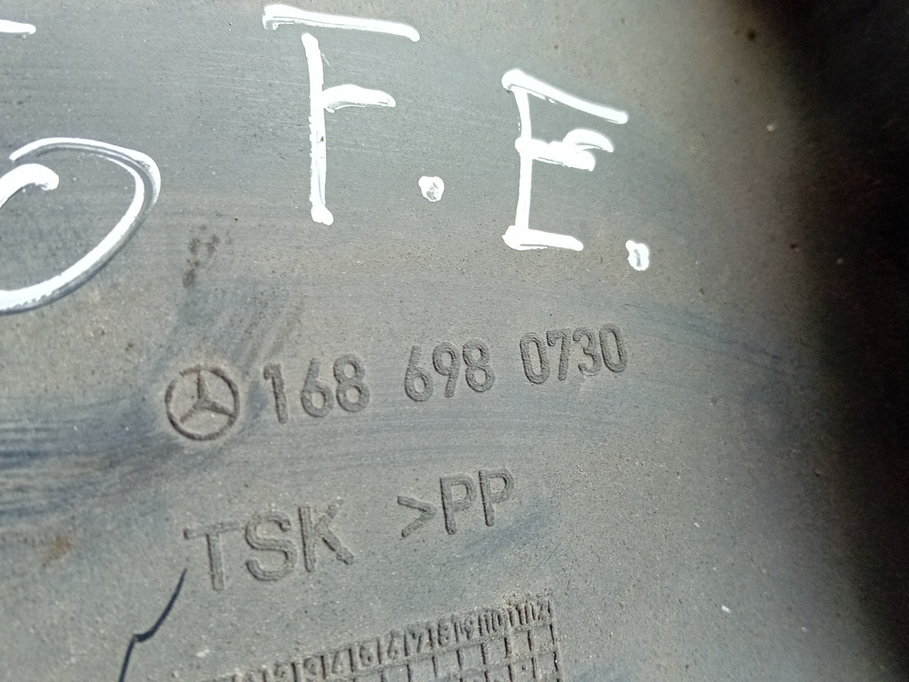 Paso rueda delantero izquierdo MERCEDES-BENZ Classe A (W168) Imagem-2