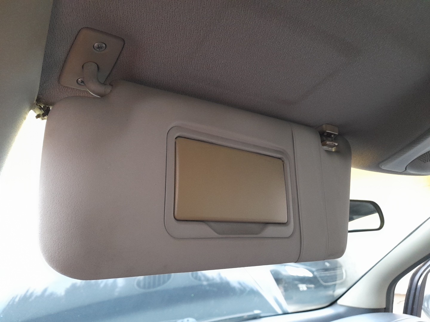 Left Sun Visor