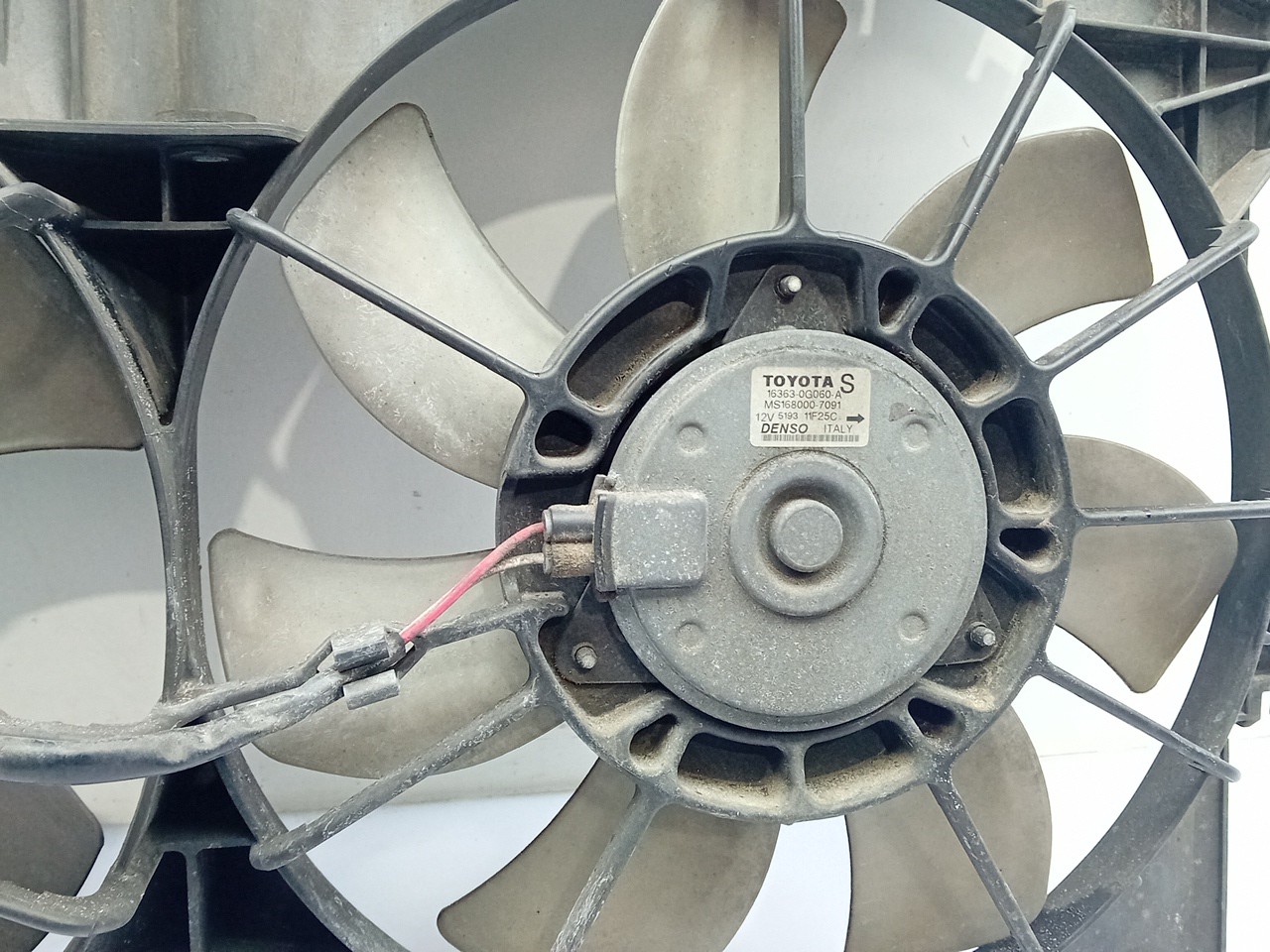 Cooling fan TOYOTA Avensis Liftback (_T25_) Imagem-1