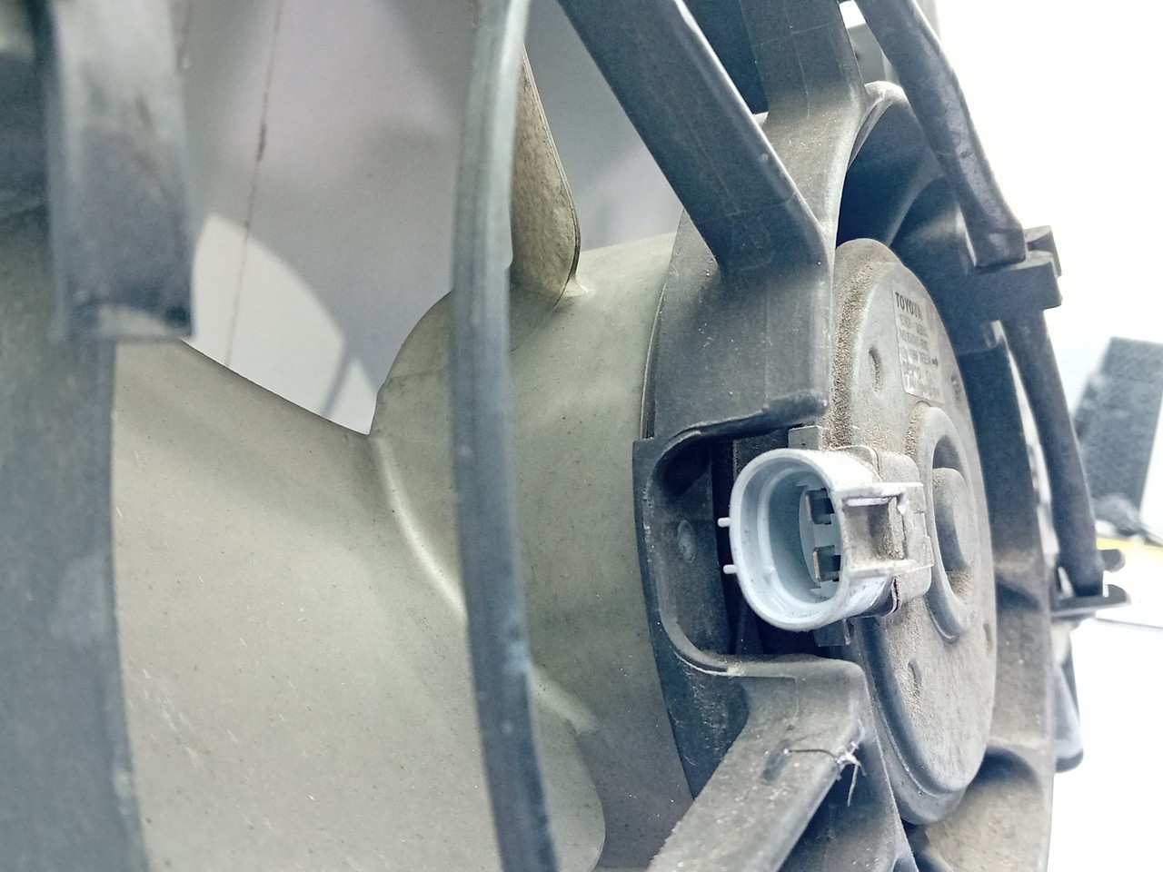 Cooling fan TOYOTA Avensis Liftback (_T25_) Imagem-3
