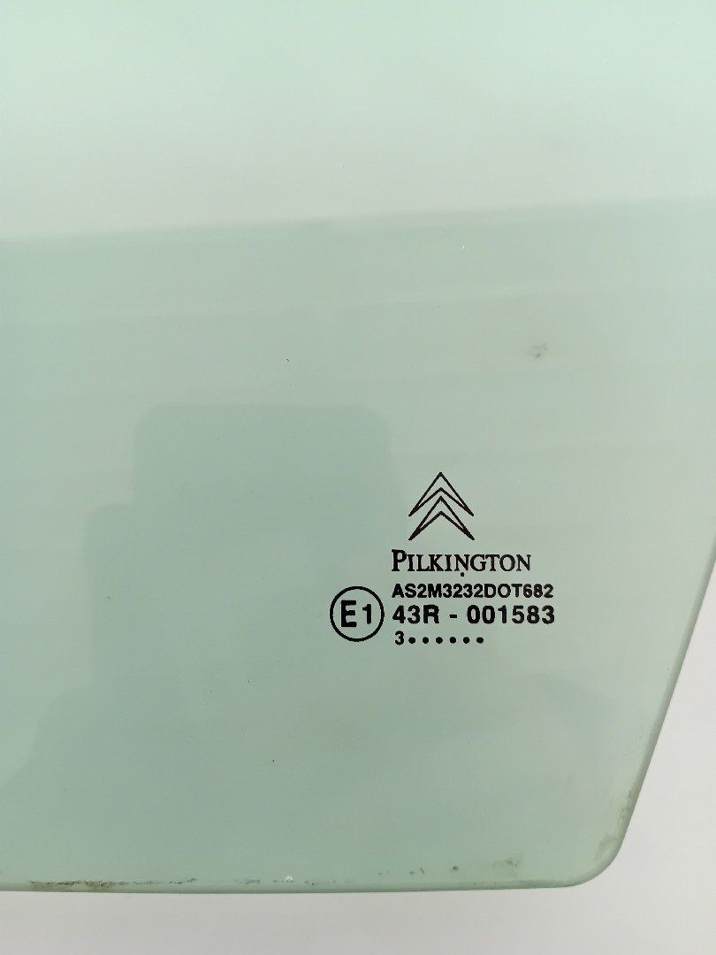 Left front door glass CITROËN C3 I (FC_) Imagem-1