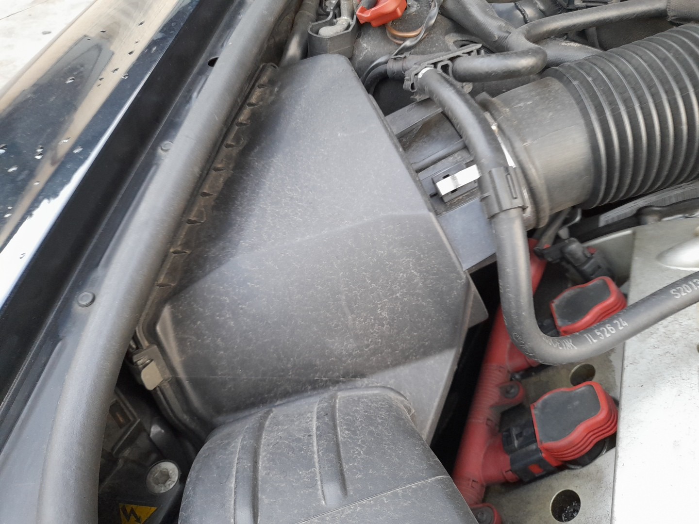 Air filter box