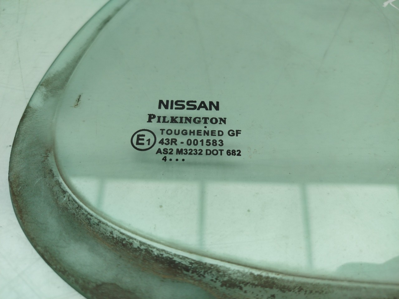 Vidrio triangular puerta Trasero Derecho NISSAN Micra III (K12) Imagem-1