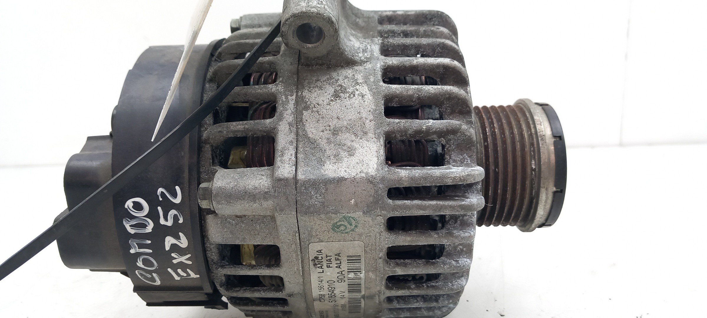 Alternador