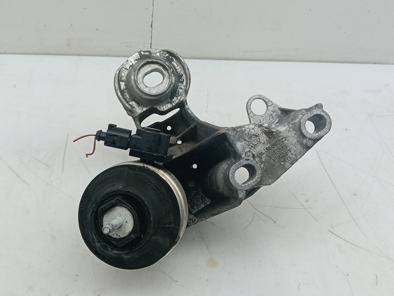 Engine Mount