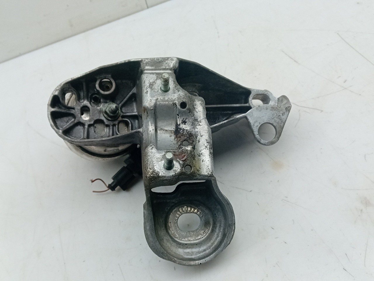 Engine Mount AUDI Allroad (4BH, C5) Imagem-1