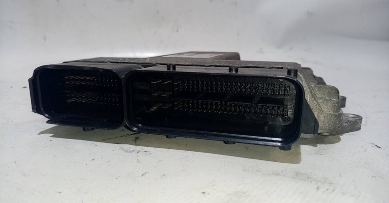 Engine control unit / ECU ALFA ROMEO Mito (955_) Imagem-1