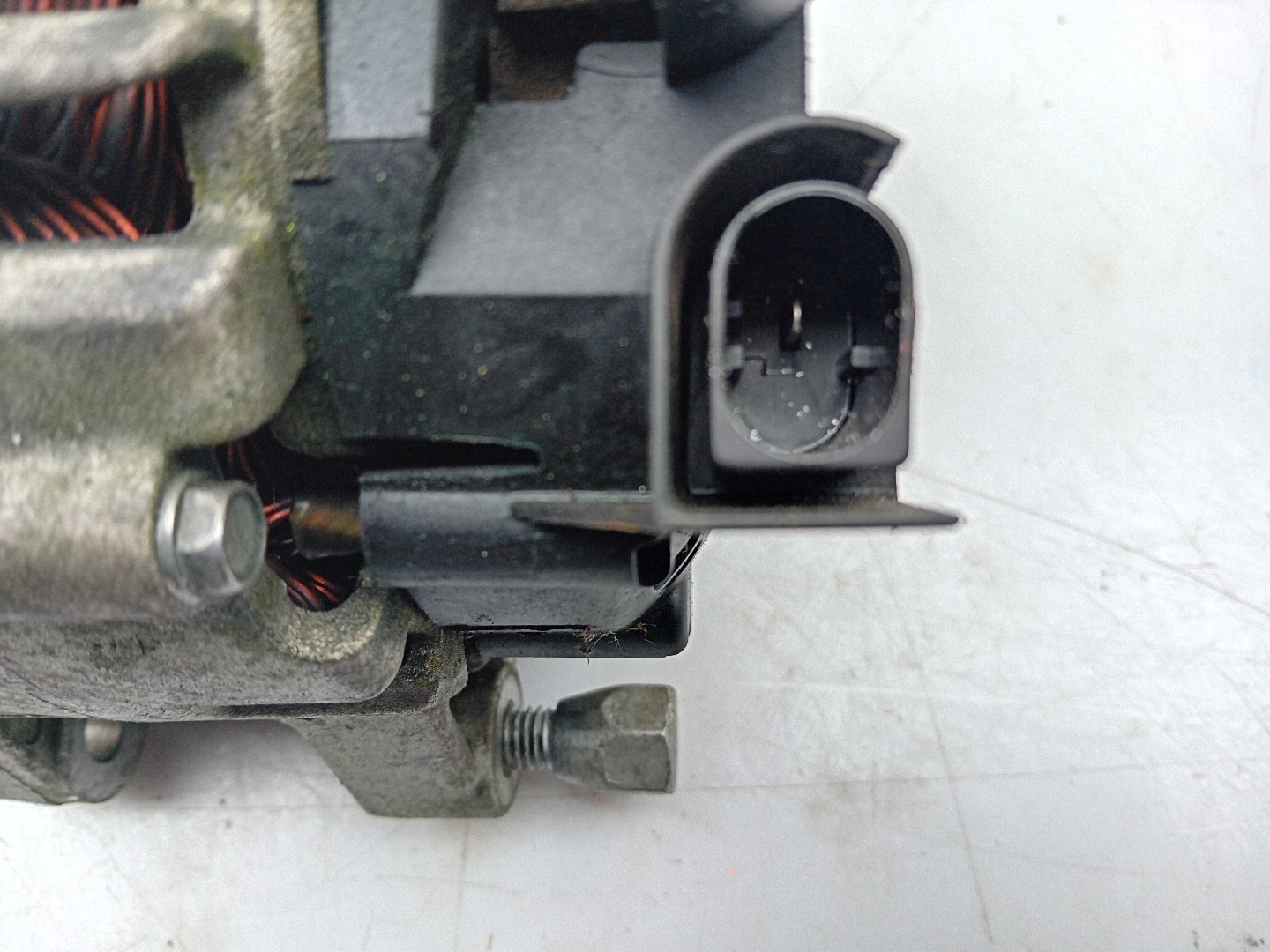 Alternatore VOLVO V40 Hatchback Imagem-3