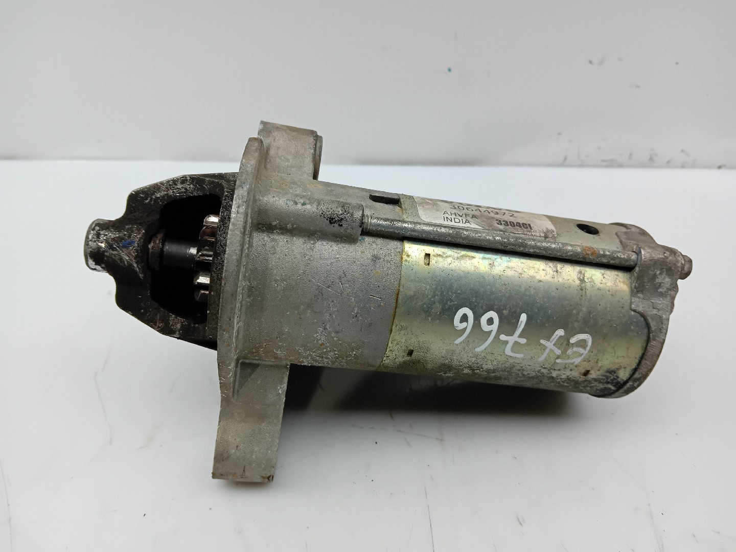 Motor de arranque VOLVO V40 Hatchback Imagem-1