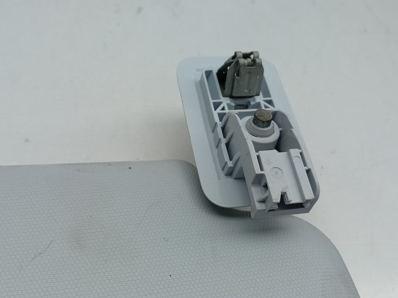 Pála de sol esquerda PEUGEOT 208 Imagem-2