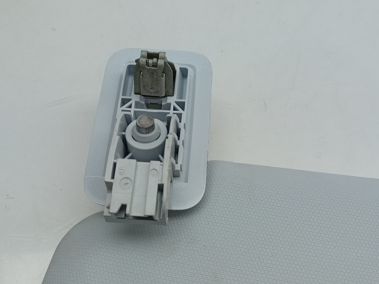 Pála de sol direita PEUGEOT 208 Imagem-2