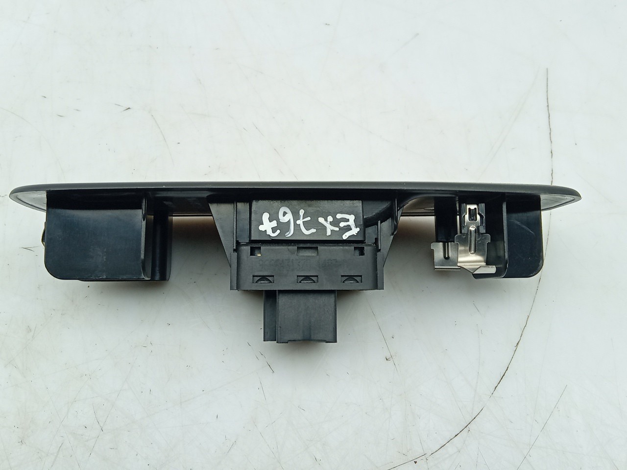 Left Front window control PEUGEOT 208 Imagem-1