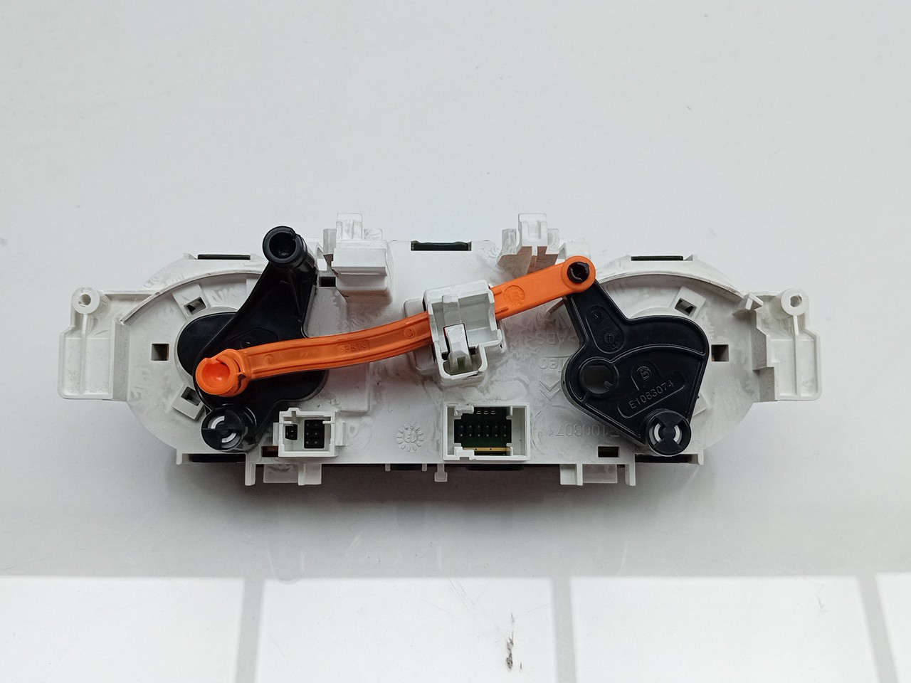 Comando chauffage / sofagem PEUGEOT 208 Imagem-2
