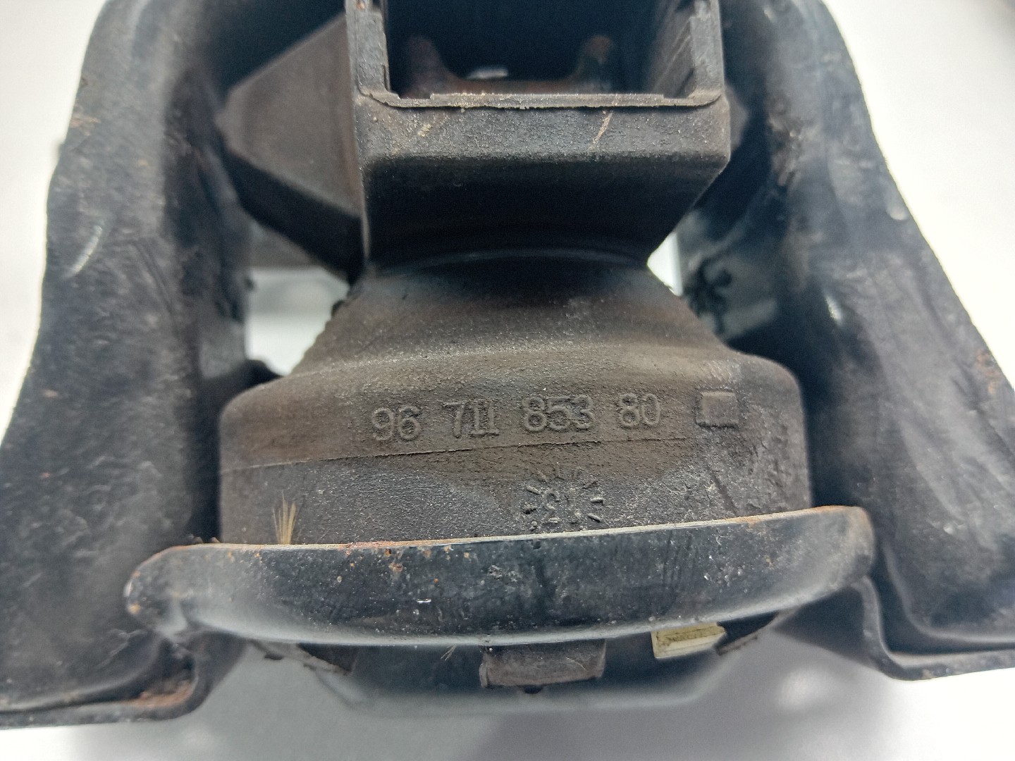 Engine Mount PEUGEOT 208 Imagem-3