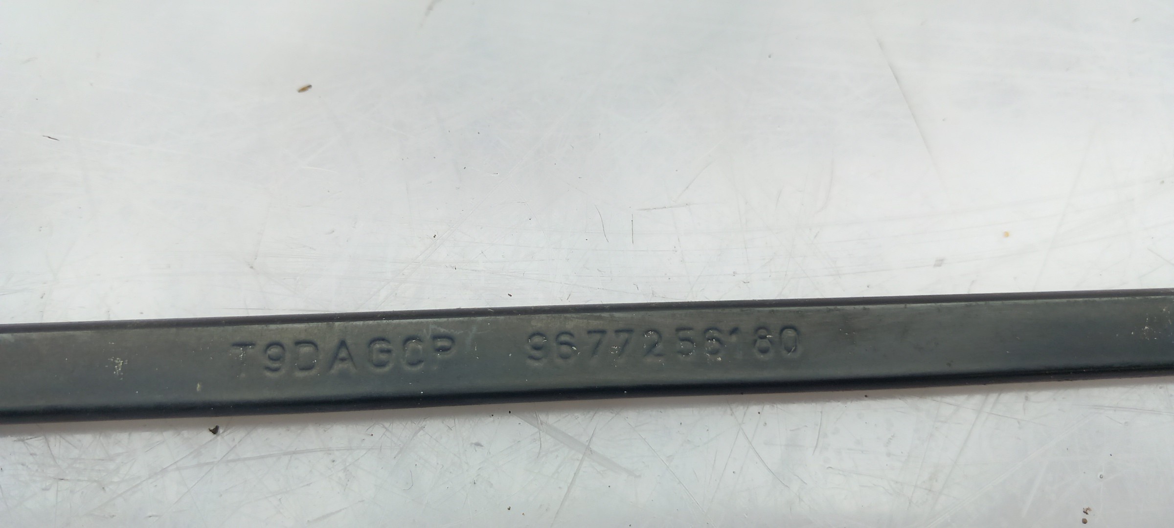 Windscreen wiper arm Left front PEUGEOT 308 II Imagem-3