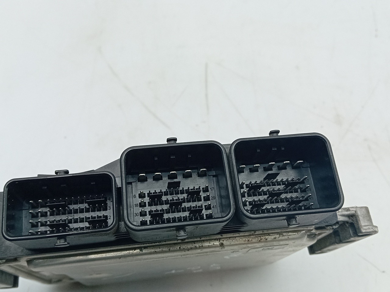 Centralita motor / ECU PEUGEOT 208 Imagem-2
