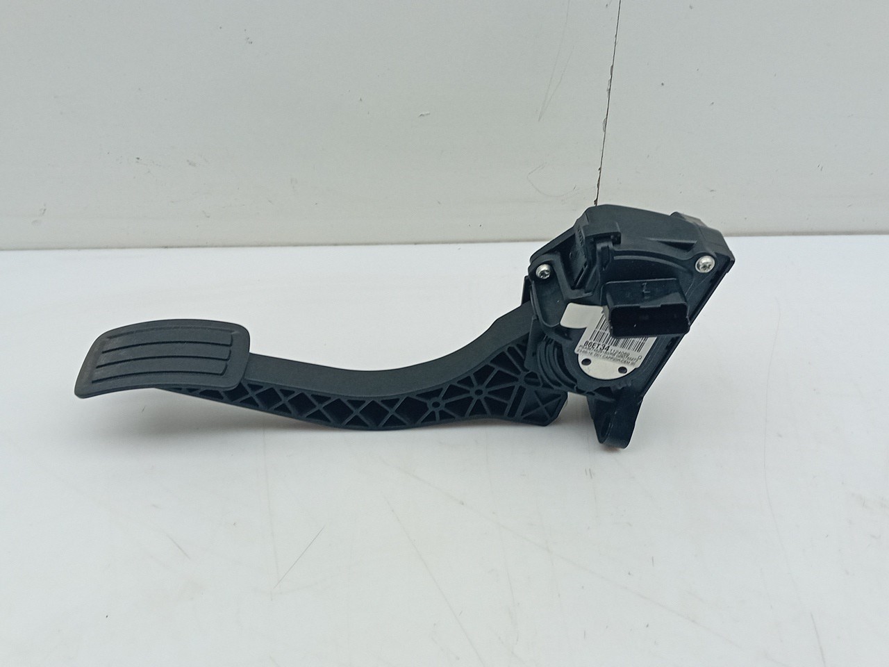 Pedal acelerador PEUGEOT 308 II Imagem-1