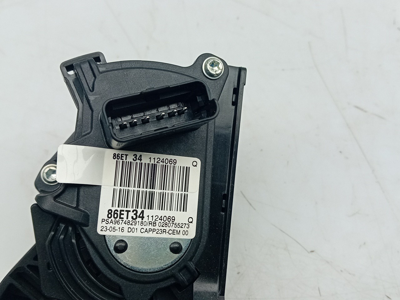 Pedal acelerador PEUGEOT 308 II Imagem-2