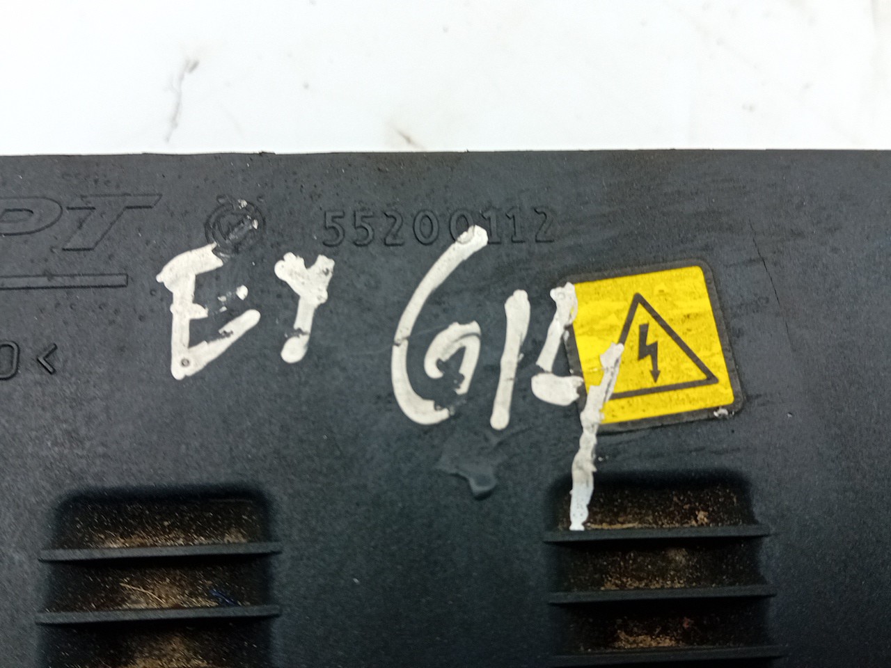 Caja Precalentamiento  FIAT Punto Evo (199_) Imagem-2
