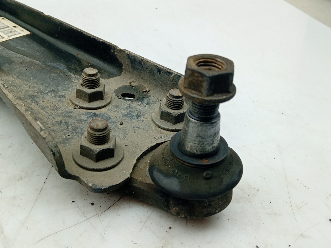 Right front suspension arm PEUGEOT 308 II Imagem-1