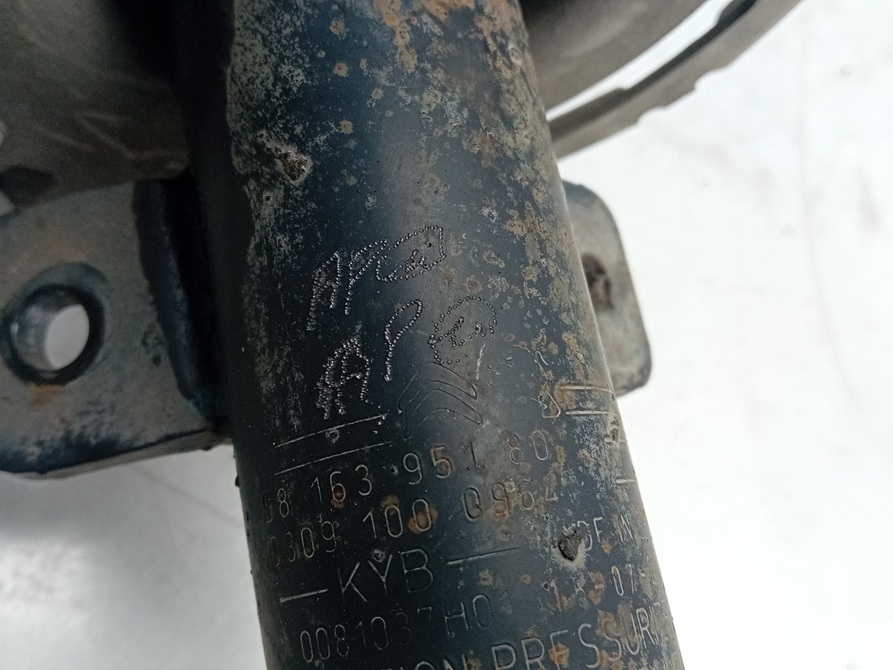 Left Front Shock Absorber PEUGEOT 308 II Imagem-2