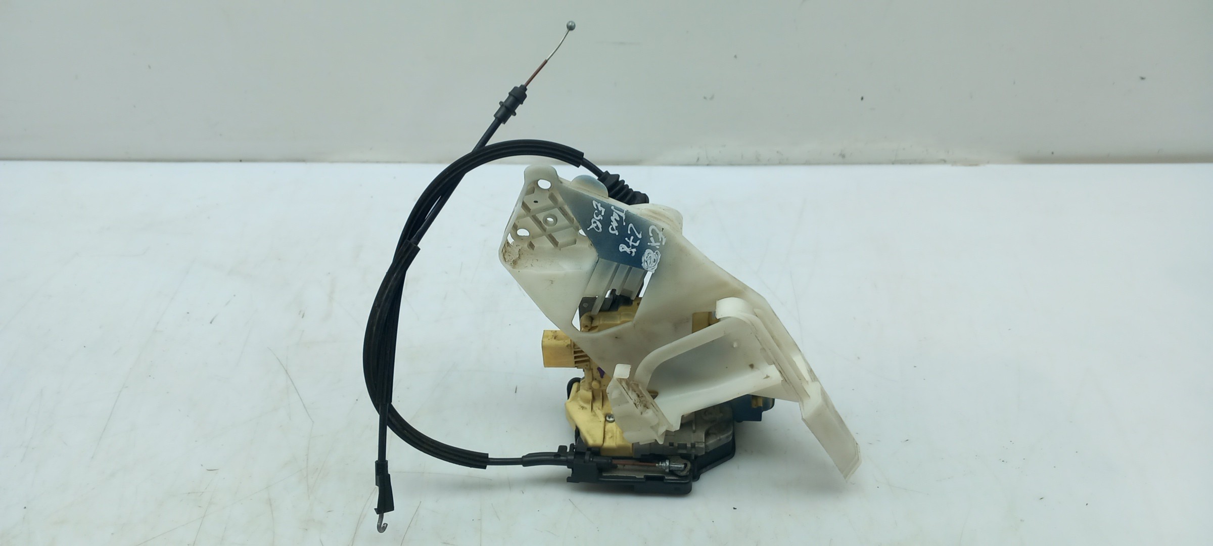 Rear Left Door Lock VOLKSWAGEN Passat (3C2) Imagem-1