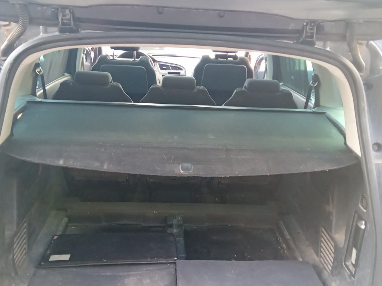 Plage arrière PEUGEOT 5008 I (0U_, 0E_) Imagem-0