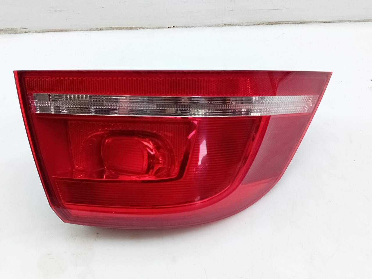 Left Tail light VOLKSWAGEN Passat Variant (365) Imagem-5