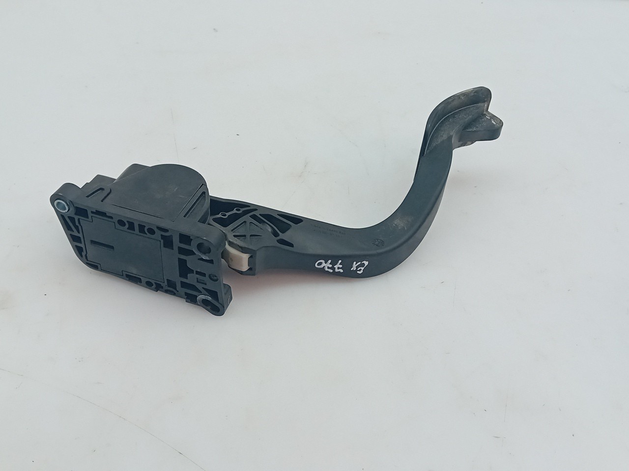 Pedal acelerador PEUGEOT 5008 I (0U_, 0E_) Imagem-1