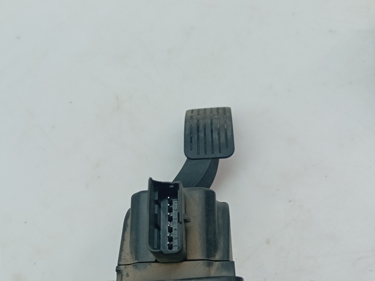 Pedal acelerador PEUGEOT 5008 I (0U_, 0E_) Imagem-2